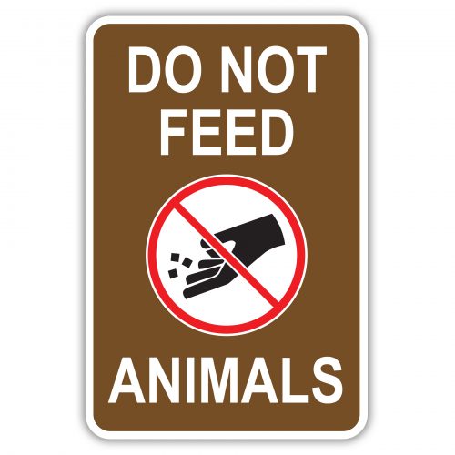Do Not Feed The Animals Sign. 
